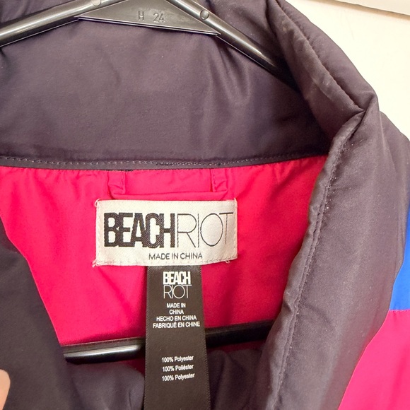 Beach Riot Multicolor Vest - Picture 3 of 3
